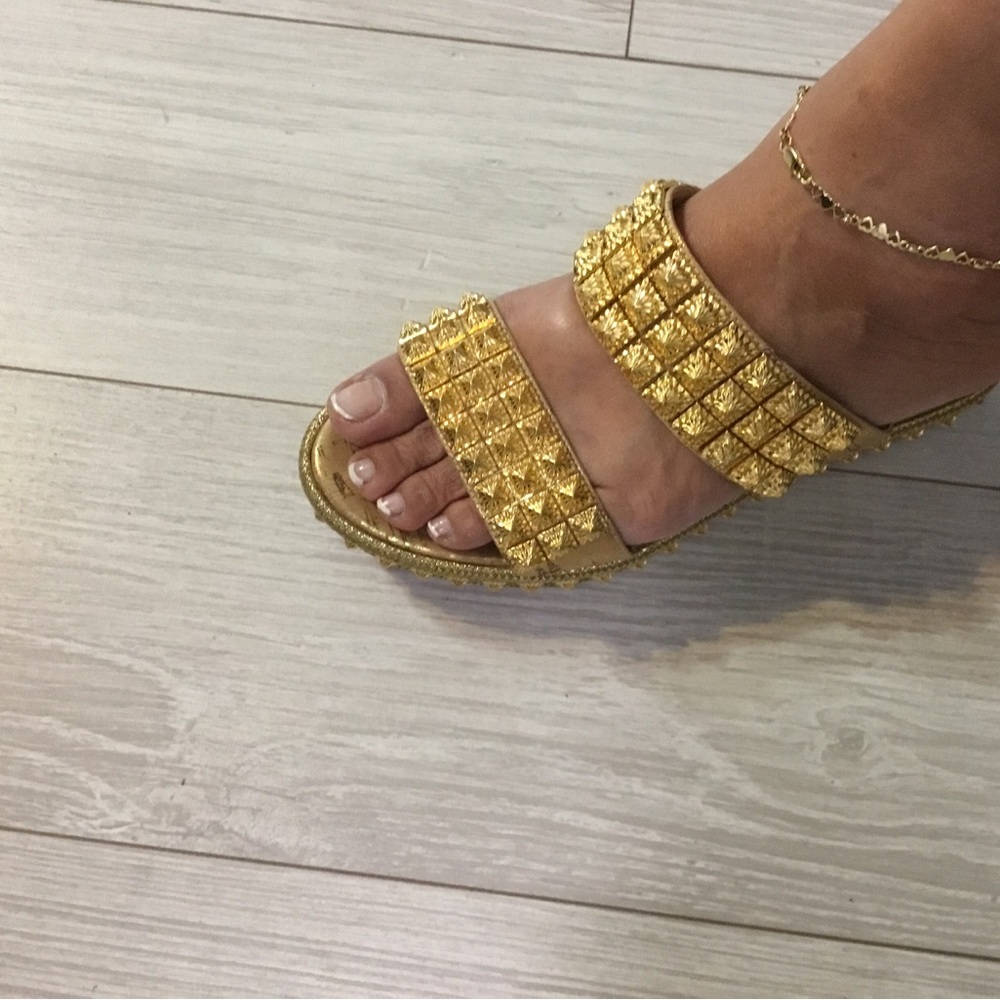 Christian Louboutin Gold Studded Slide Mules - Picture 14 of 14